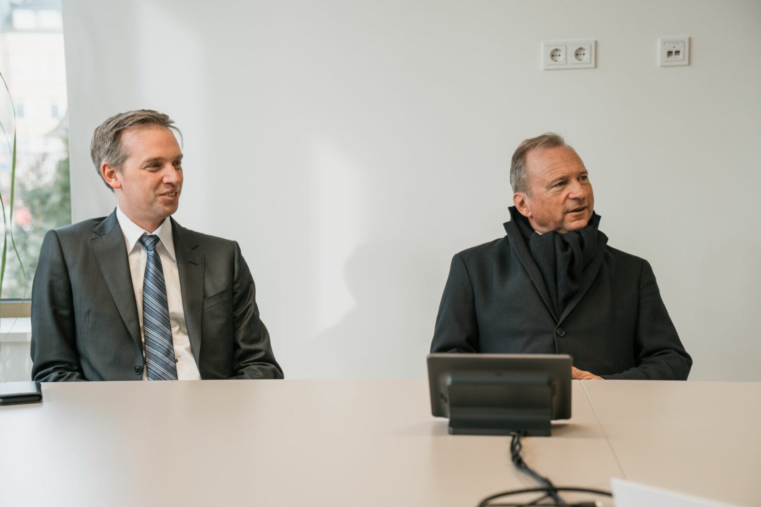 Visit by Minister of Finance Gilles Roth - SNCI | Société Nationale de ...
